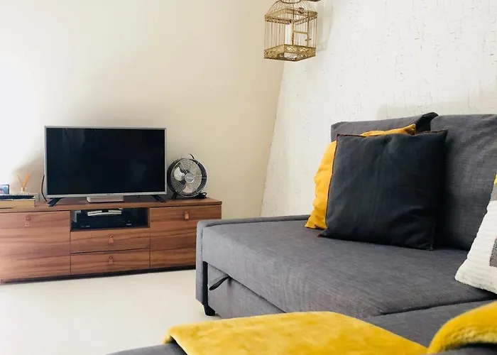 Canarios Avenida Apartman *